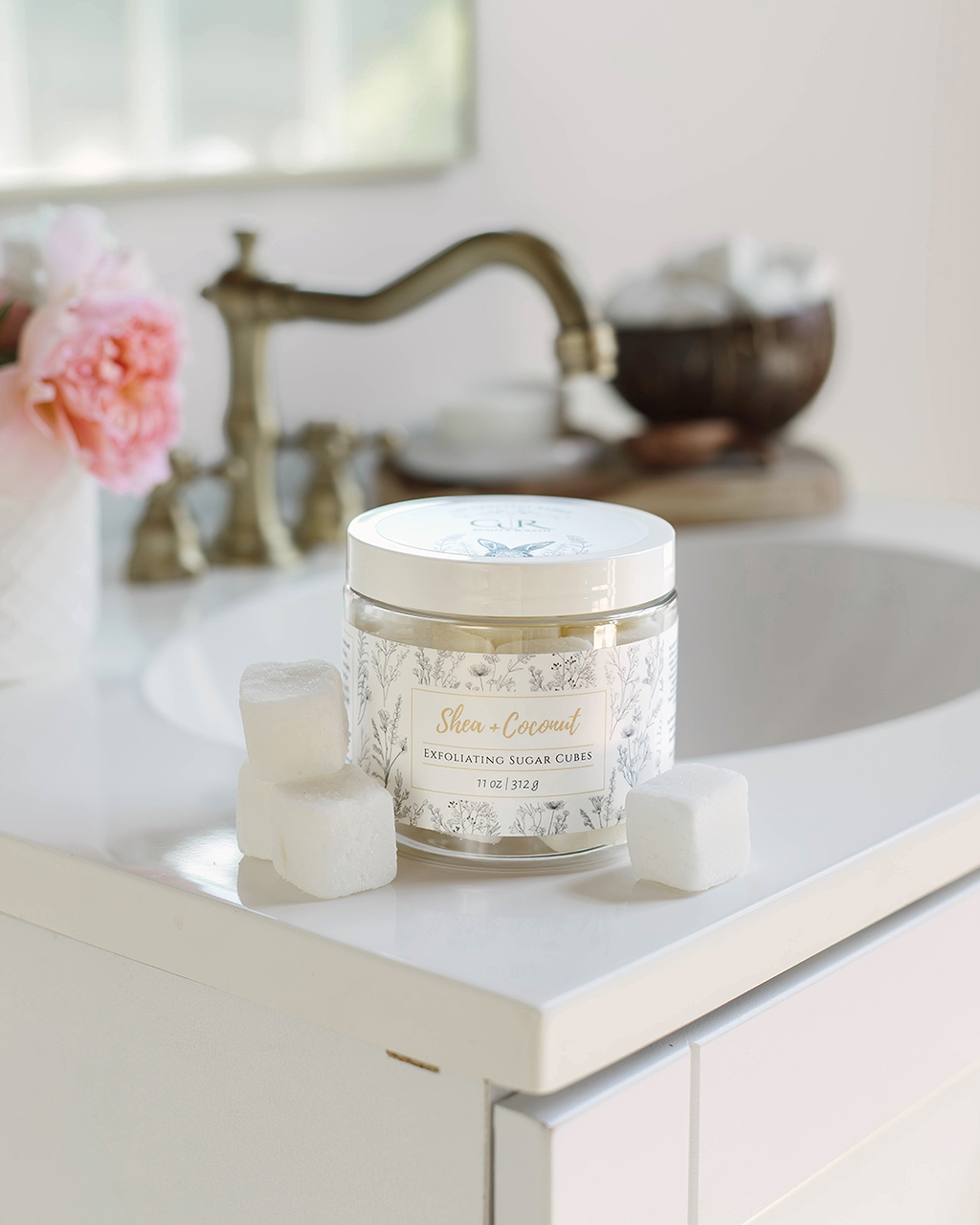 Shea + Coconut Exfoliating Body Sugar Cubes – The Graceful Rabbit